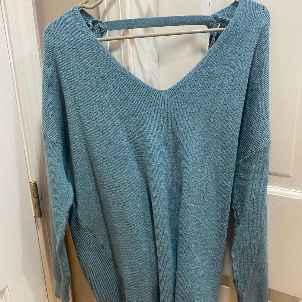Windsor over sized open back sweater size xs